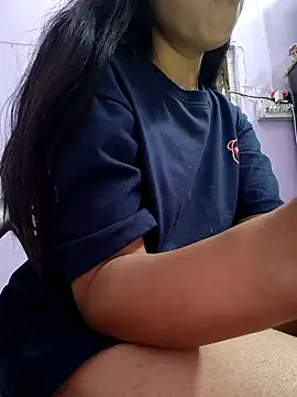 Snapshot of Harpreet_49 chatting on 10/15/25, 05:51 Harpreet 49 online show from 10/15/25, 05:51