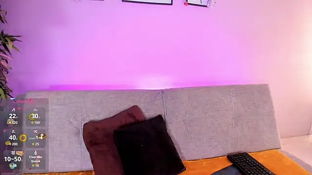 cinnamon kyla online show from 12/23/24, 06:27