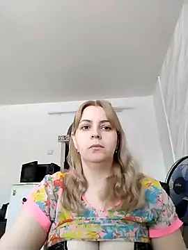 Lady nice cat online show from 01/16/25, 03:56