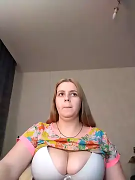 Lady nice cat online show from 01/29/25, 12:45