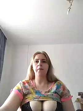Lady nice cat online show from 01/31/25, 03:52