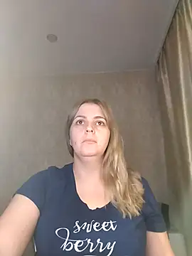 Lady nice cat online show from 02/03/25, 12:14