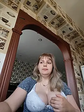 Snapshot of Lady_nice_cat chatting on 06/05/26, 03:13 Lady nice cat online show from 06/05/26, 03:13