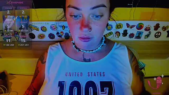 EllieOz online show from 09/27/25, 05:40