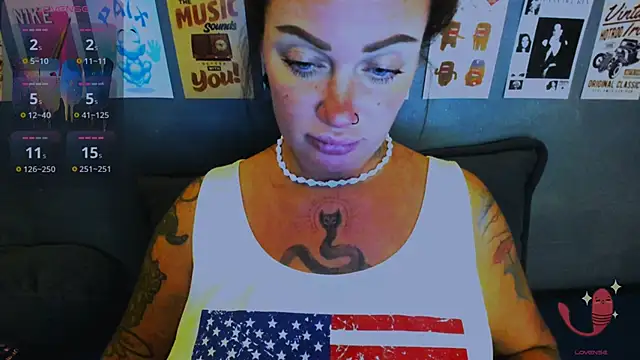 EllieOz online show from 04/24/26, 08:22
