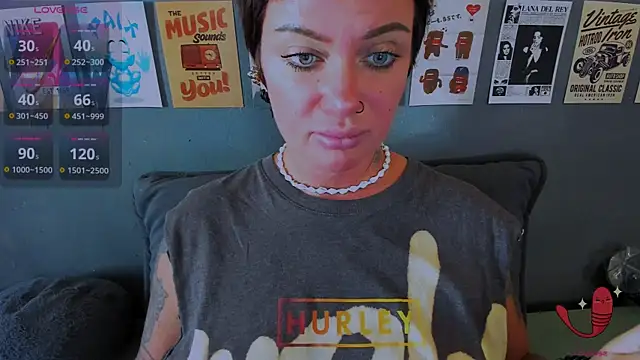 EllieOz online show from 07/28/26, 02:57