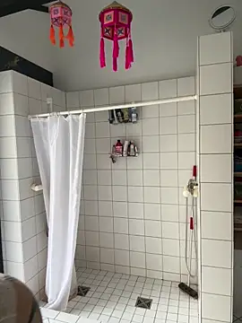 Stella-Kink online show from 11/12/25, 12:27