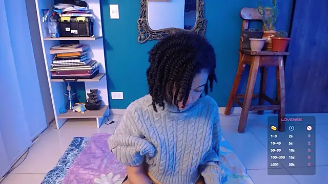 Snapshot of ela_0 chatting on 10/27/25, 05:11 ela 0 online show from 10/27/25, 05:11