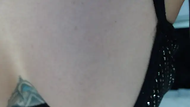 KinaCooper online show from 02/26/25, 05:50