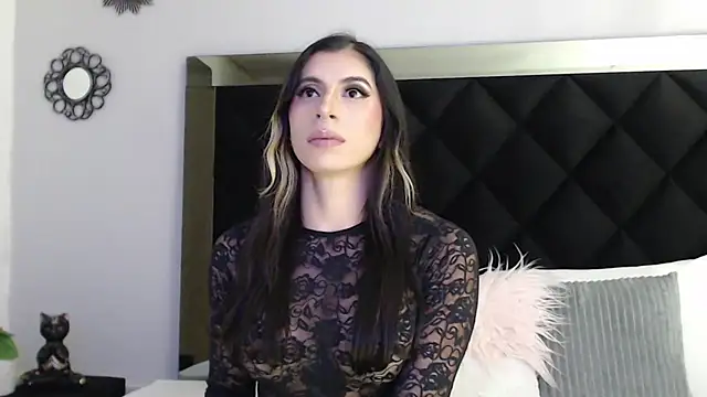 KinaCooper online show from 11/11/25, 06:30