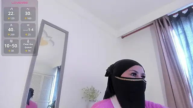 Amina hafsa online show from 11/29/25, 07:06