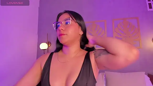 majo rosse  online show from 05/16/26, 07:12