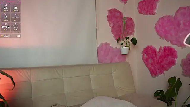 roselinedior online show from 02/26/25, 09:16