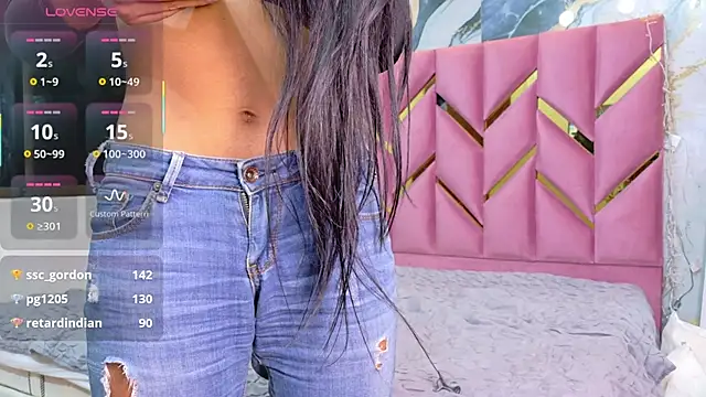 daddyissuesss  online show from 10/09/25, 07:45