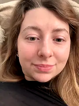 curvyflawless online show from 10/15/25, 07:41