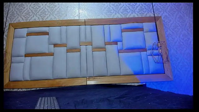 arl chloee online show from 11/05/25, 03:06