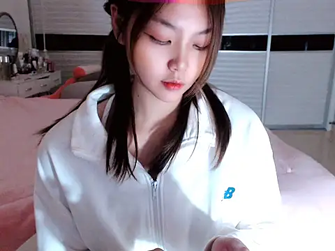 -Lucky Girl online show from 12/07/24, 11:51