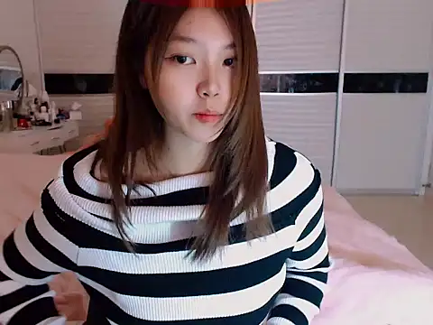 -Lucky Girl online show from 12/18/24, 04:42