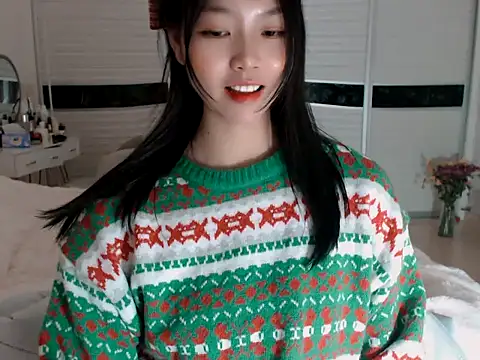 -Lucky Girl online show from 12/31/24, 02:25