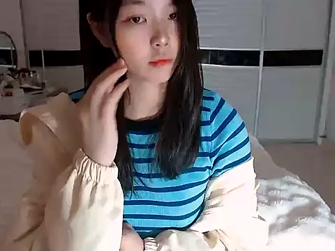 -Lucky Girl online show from 03/13/25, 12:16