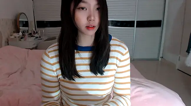-Lucky Girl online show from 03/20/25, 01:13