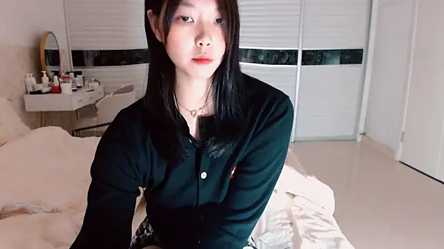 -Lucky Girl online show from 09/18/25, 01:57