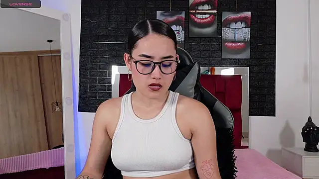 Snapshot of kathy1_sc chatting on 10/10/25, 08:52 kathy1 sc online show from 10/10/25, 08:52