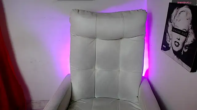 SamanthaRoldaan online show from 01/20/25, 07:46