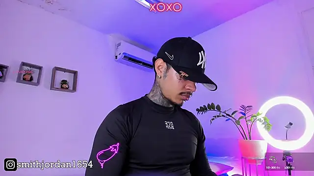 JordanSmiith  online show from 01/06/25, 08:39