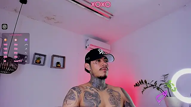 JordanSmiith  online show from 01/21/25, 12:04