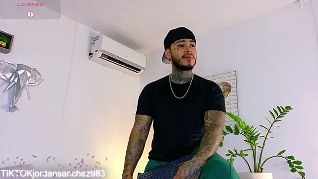 JordanSmiith  online show from 02/23/26, 08:39