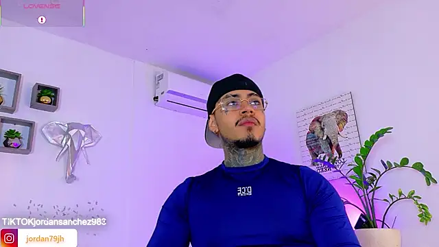 JordanSmiith  online show from 05/02/26, 09:09