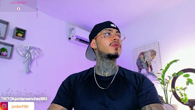 JordanSmiith  online show from 05/08/26, 08:58