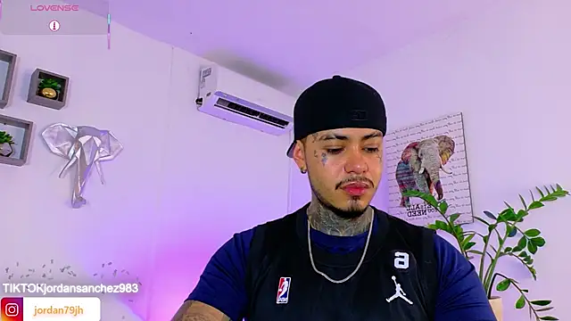 JordanSmiith  online show from 05/20/26, 08:59
