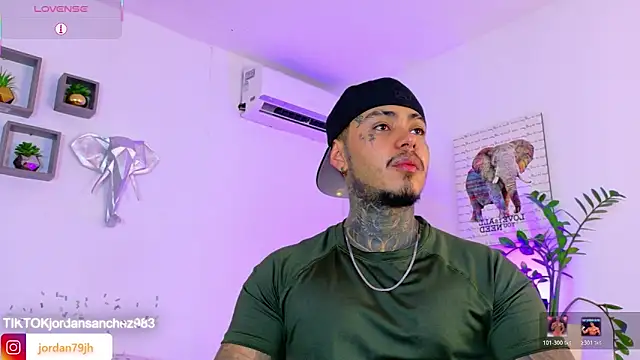 JordanSmiith  online show from 05/21/26, 09:22