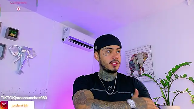 JordanSmiith  online show from 06/21/26, 04:09
