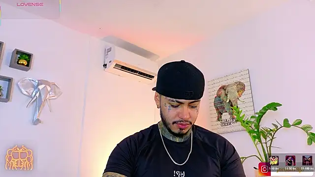 JordanSmiith  online show from 07/10/26, 09:06