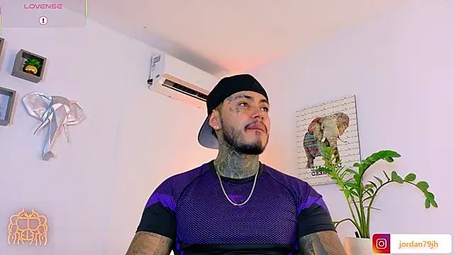 JordanSmiith  online show from 07/15/26, 07:30