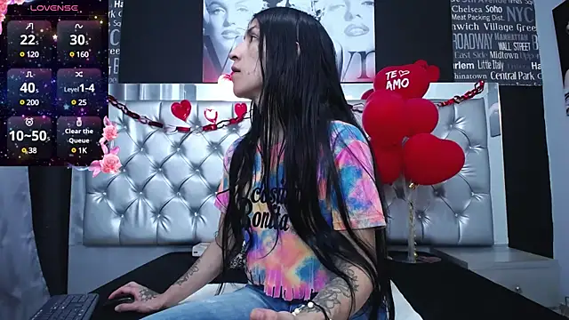  nicolehotshemale online show from 02/18/25, 10:03