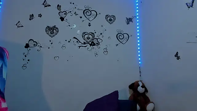 Linisprincehot69 online show from 05/01/26, 07:35