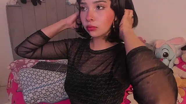 chloe watson  online show from 06/30/26, 05:58