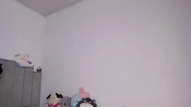 chloe watson  online show from 07/03/26, 08:26