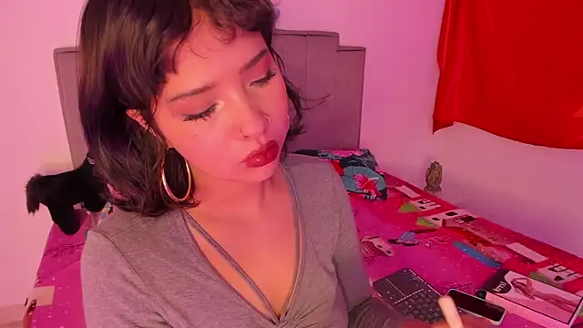 chloe watson  online show from 07/31/26, 09:14