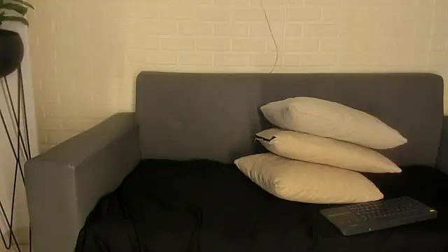 Snapshot of tatijara chatting on 09/20/25, 11:22 tatijara online show from 09/20/25, 11:22