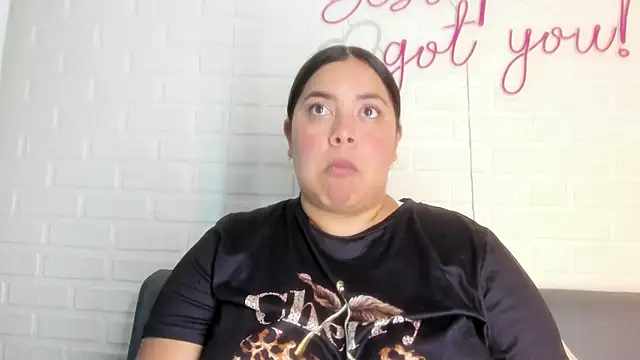 Snapshot of tatijara chatting on 12/04/25, 07:00 tatijara online show from 12/04/25, 07:00