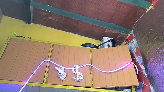 Jony Marta online show from 11/17/25, 10:37