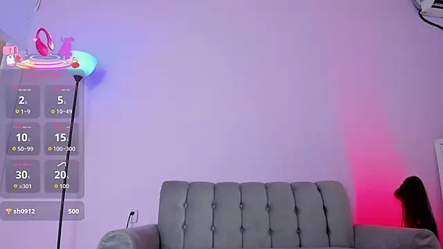 Snapshot of zoe6x chatting on 10/31/25, 03:13 zoe6x online show from 10/31/25, 03:13