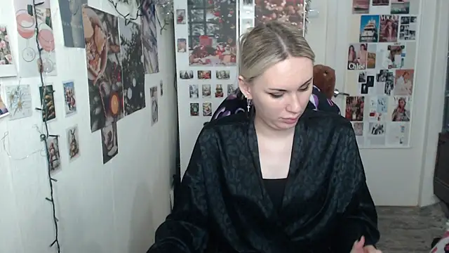 CapriScorpion online show from 12/23/24, 05:00