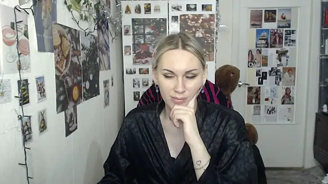 CapriScorpion online show from 12/26/24, 04:36