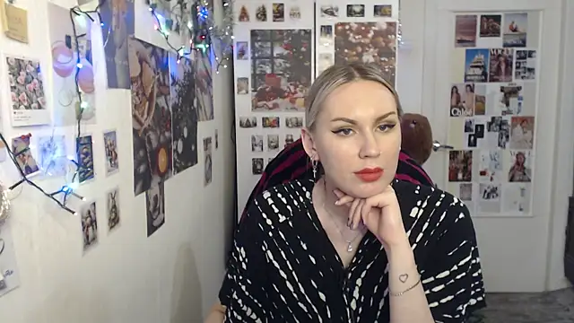 CapriScorpion online show from 12/30/24, 05:02